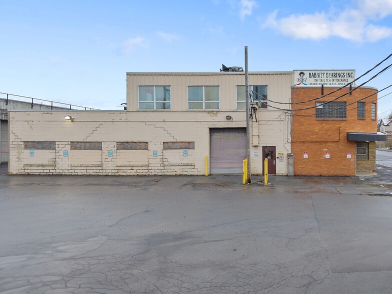 More Photos Of 734 Burnet Ave, Syracuse Manufacturing For Sale