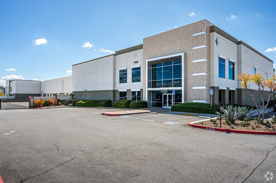 Primary Photo Of 1020 Mildred St, Ontario Distribution For Sale