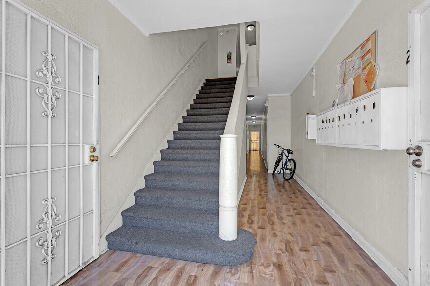 More Photos Of 146-150 Douglas St, Los Angeles Apartments For Sale