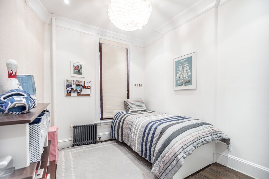 More Photos Of 248 E 32nd St, New York Apartments For Sale