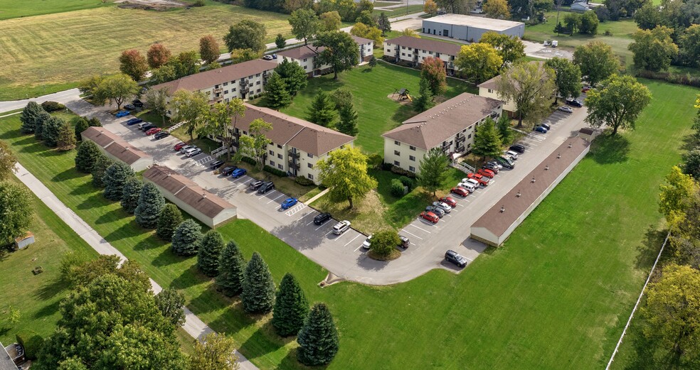 Primary Photo Of 100-112 5th Ave NW, Altoona Apartments For Sale