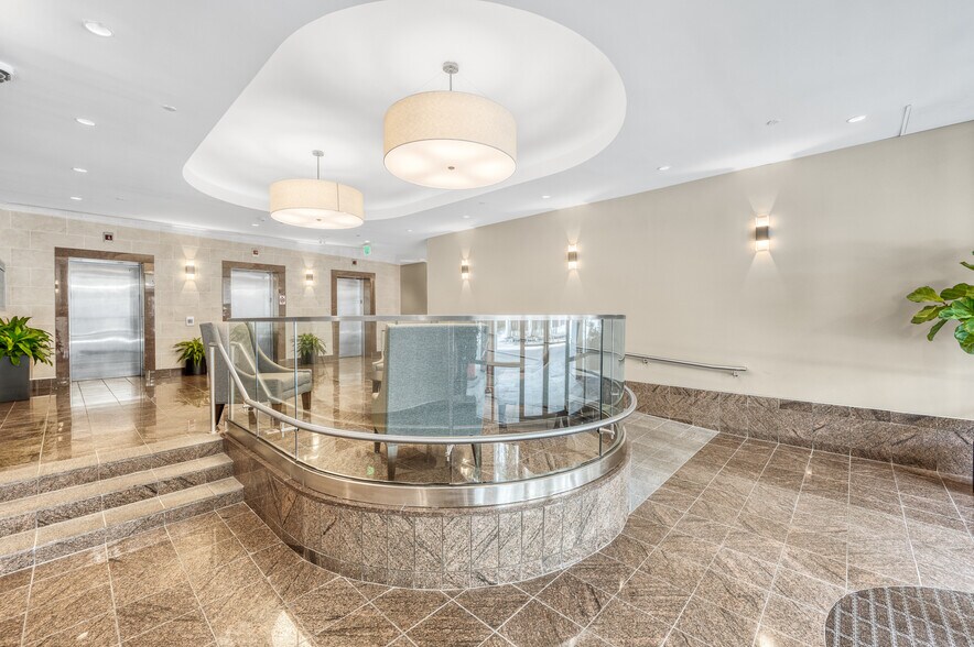 More Photos Of 151 Meeting St, Charleston Office Residential For Lease