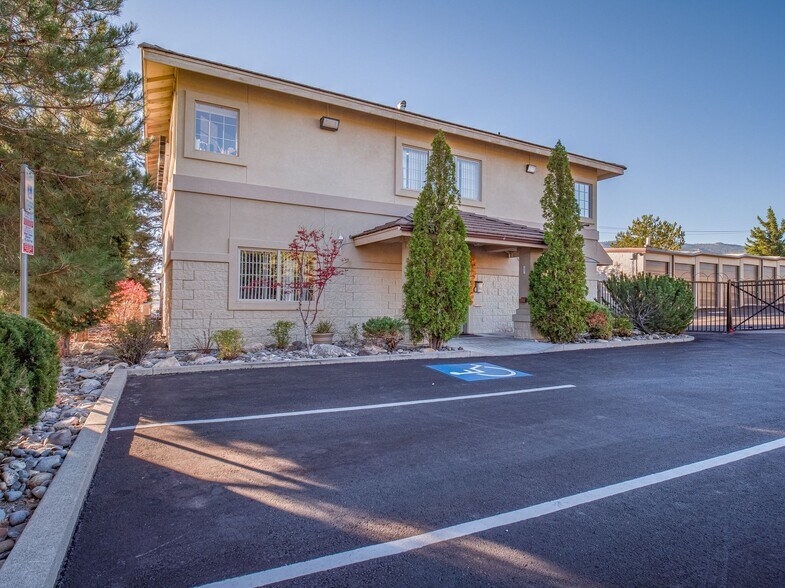 More Photos Of 905 Ambassador Dr, Reno Specialty For Sale