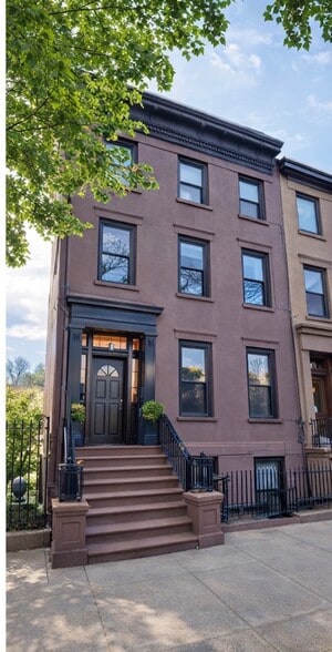 Primary Photo Of 119 Grand St, Jersey City Multifamily For Sale