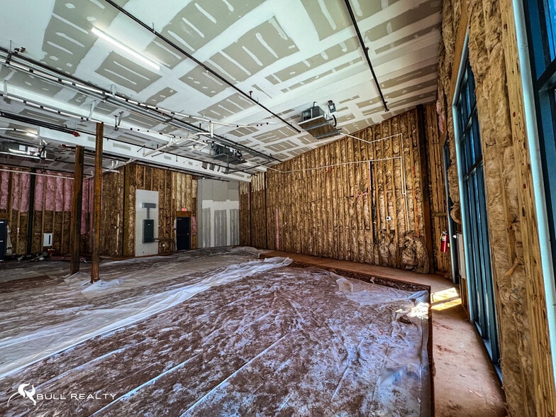 More Photos Of 456 Flat Shoals SE, Atlanta Apartments For Lease