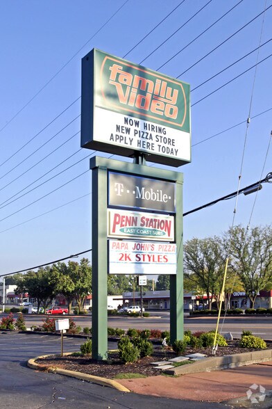 More Photos Of 10460-10468 Saint Charles Rock Rd, Saint Ann Freestanding For Lease