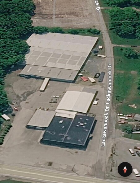 Primary Photo Of 7464 Sharon Mercer Rd, Mercer General Retail For Sale