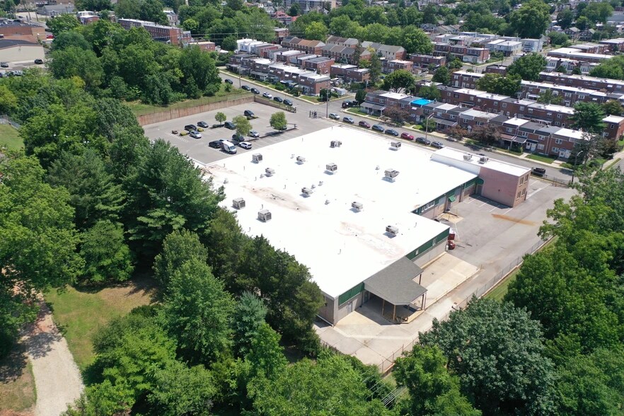 More Photos Of 9 S Forrest Ave, Norristown Manufacturing For Lease