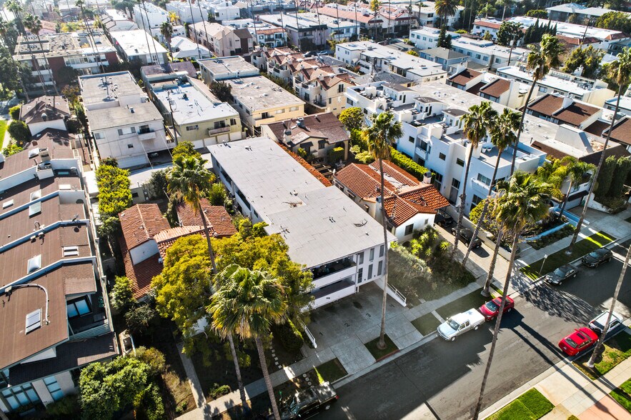 More Photos Of 848 19th St, Santa Monica Apartments For Sale