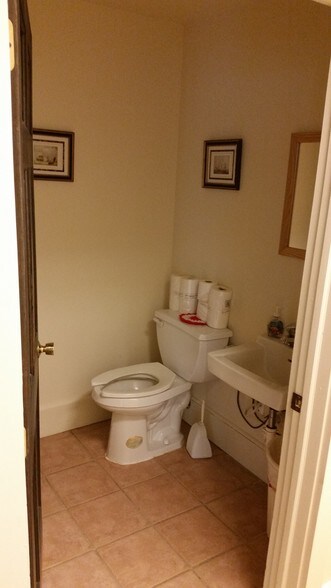 More Photos Of 2850 N Route 23, Newfoundland General Retail For Lease