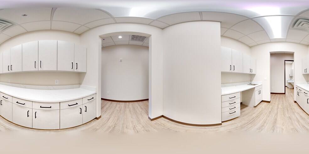 More Photos Of 3242 Preston Rd, Plano Medical For Sale