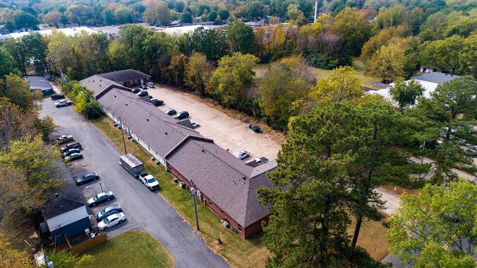 Primary Photo Of 1839 Tyler St, Conway Apartments For Sale