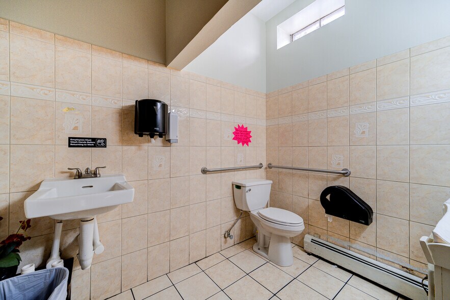 More Photos Of 346 Broadway, Newburgh Storefront Retail Office For Sale