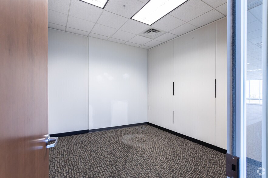 More Photos Of 2525 Lake Park Blvd, Salt Lake City Medical For Lease