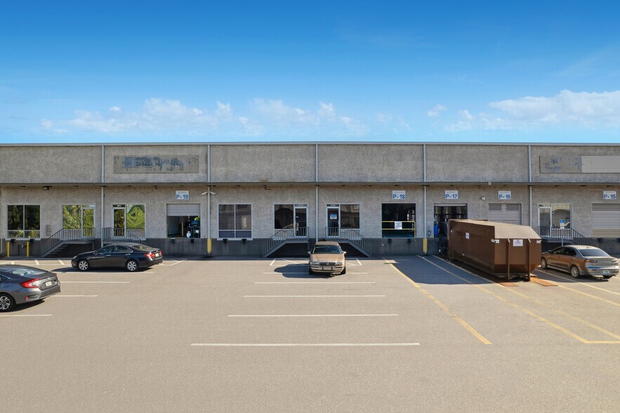 More Photos Of 4502-4740 Transport Dr, Tampa Unknown For Lease