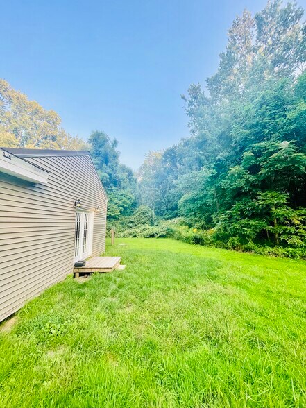 More Photos Of 9541 Horseshoe Island Rd, Clay Specialty For Sale