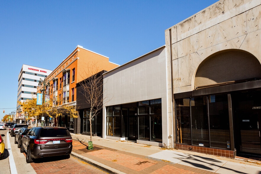 More Photos Of 6538-6540 Woodward Ave, Detroit Storefront Retail Office For Lease