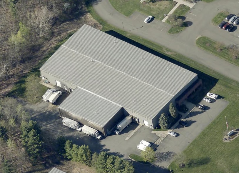 More Photos Of 8 Enterprise Ave, Clifton Park Light Distribution For Lease