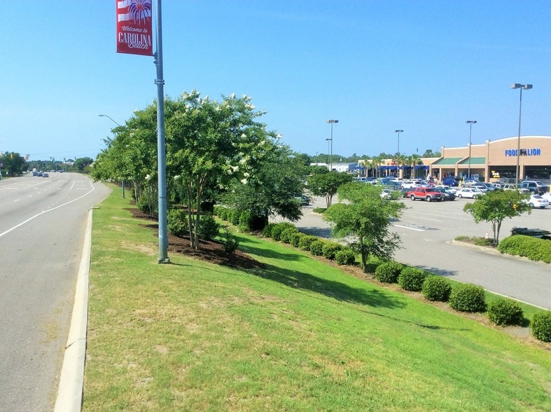 More Photos Of 1341-1401 N Lake Park Blvd, Carolina Beach Unknown For Lease