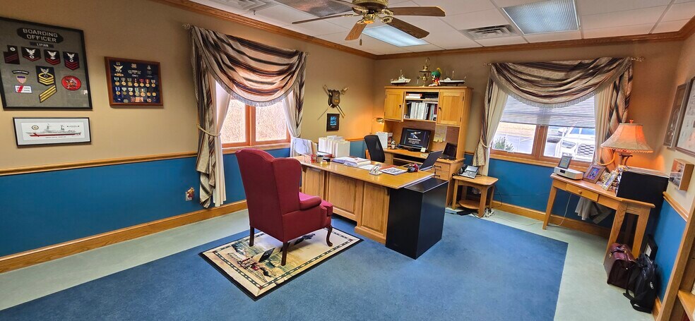 More Photos Of 1004-1010 Vivian Dr, Grafton Office For Sale