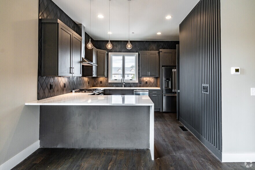 More Photos Of 1020 Jefferson St, Nashville Apartments For Sale