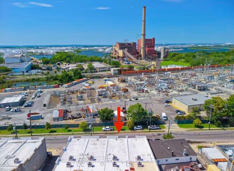 More Photos Of 4364A Victory Blvd, Staten Island Industrial For Sale