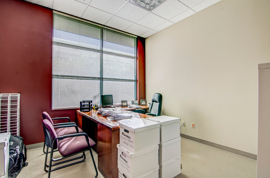More Photos Of 8780 Auburn Folsom Rd, Granite Bay Serviced Offices For Sale