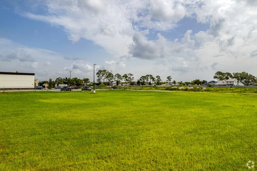 More Photos Of 1200 N Tamiami Trl, Venice Unknown For Lease