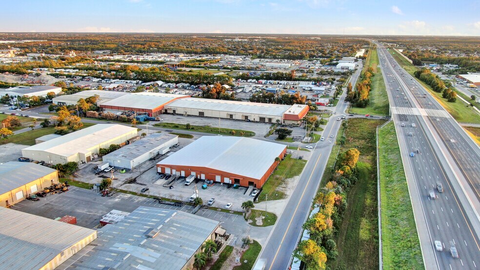 More Photos Of 901 Central Florida Pky, Orlando Warehouse For Lease