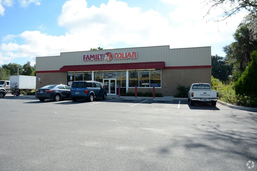 More Photos Of 1012 S 14th St, Leesburg Freestanding For Lease