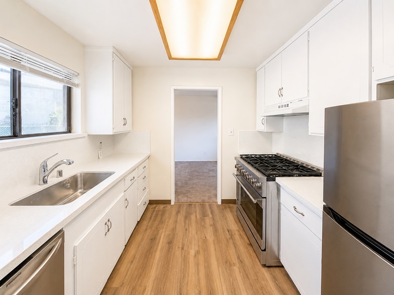 More Photos Of 1311-1313 Curtis St, Berkeley Apartments For Sale