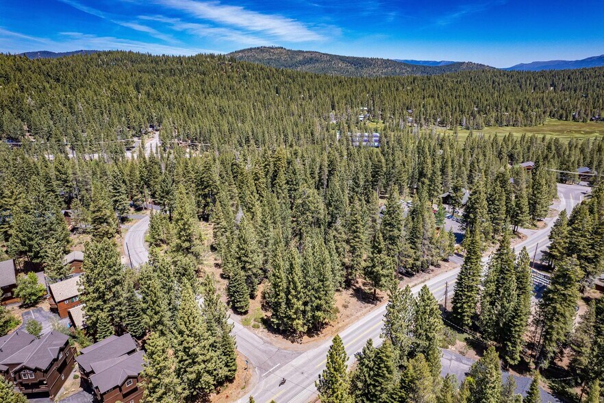 More Photos Of 17308 Northwoods Blvd, Truckee Land For Sale