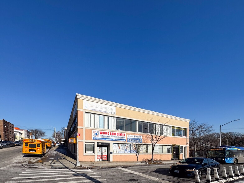 More Photos Of 65-35 Queens Blvd, Woodside Office For Lease