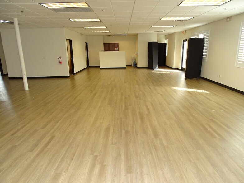 More Photos Of 750 Coronado Center Dr, Henderson Medical For Lease