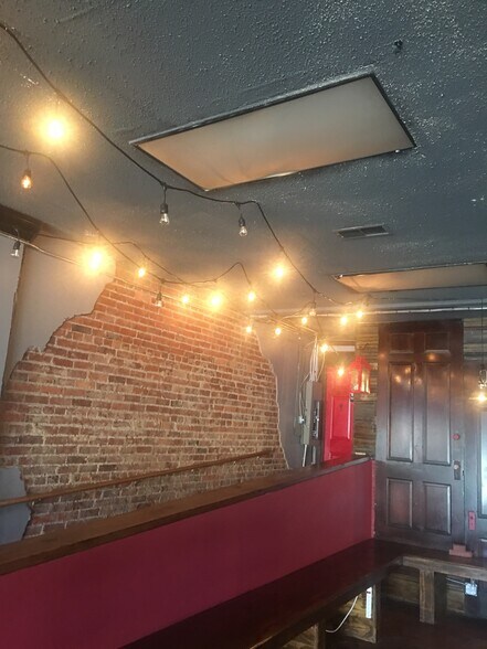 More Photos Of 2517-2519 Nolensville Pike, Nashville Storefront For Lease