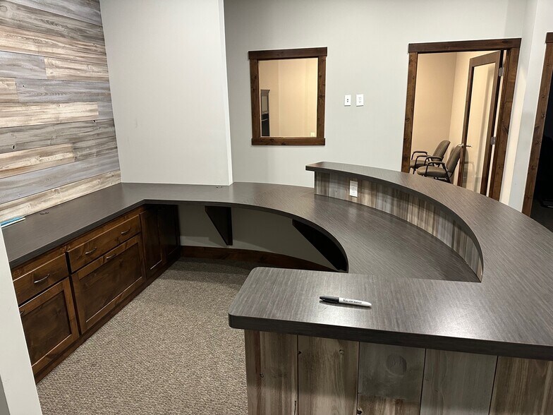 More Photos Of 13654 Van Buren St NE, Ham Lake Office For Lease