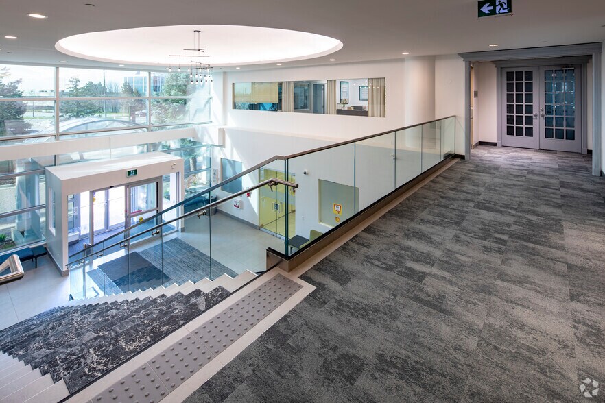 More Photos Of 5500 N Service Rd, Burlington Office For Lease