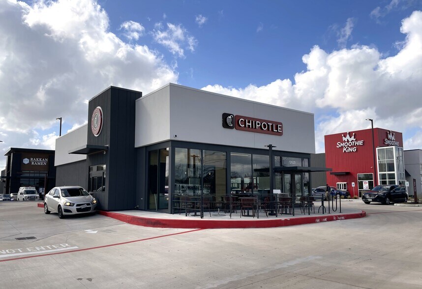 Primary Photo Of 12625 Tomball Pky, Houston Fast Food For Sale