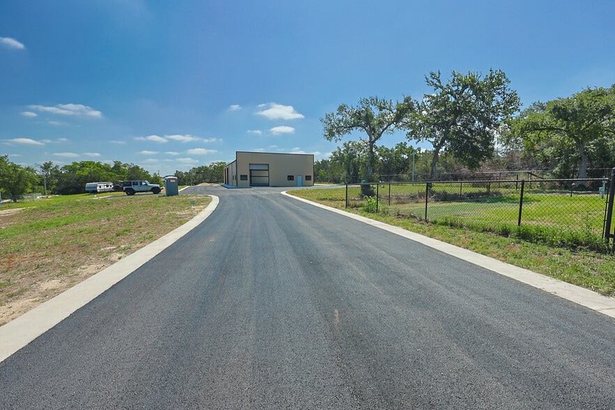 More Photos Of 3364 N Bagdad Rd, Leander Unknown For Lease