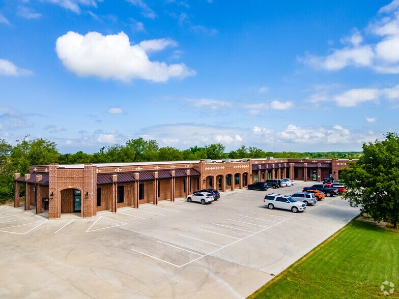 More Photos Of 3348 Peden Rd, Fort Worth Office Residential For Lease