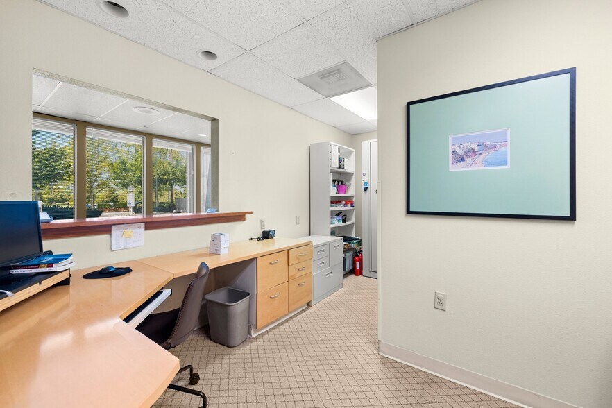 More Photos Of 4400 SW 110th Ave, Beaverton Medical For Sale