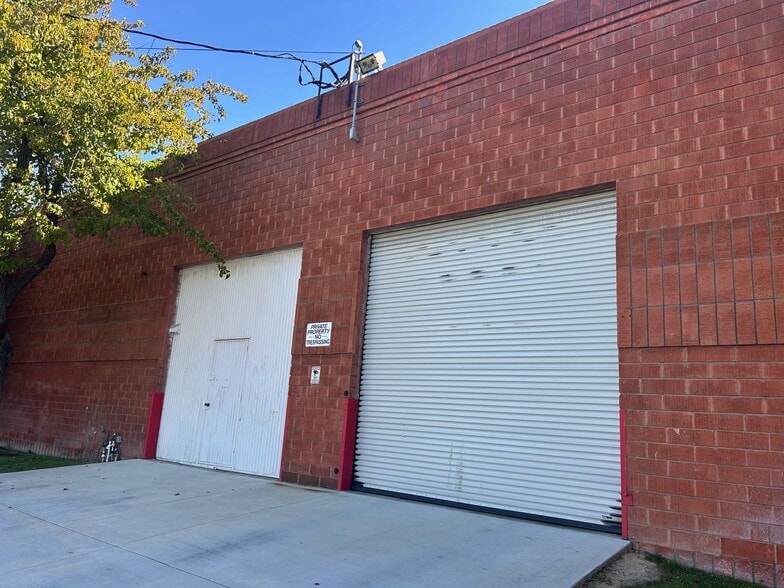 More Photos Of 1429 240th St, Harbor City Warehouse For Lease