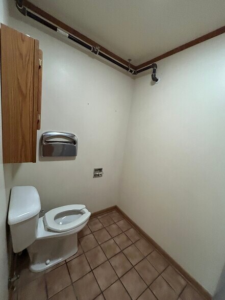 More Photos Of 198 George St, Beckley Research And Development For Sale