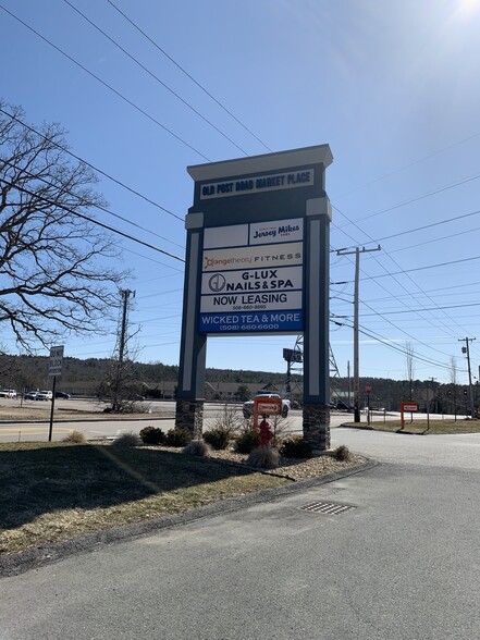 More Photos Of 965 Old Post Rd, Walpole Storefront Retail Office For Lease
