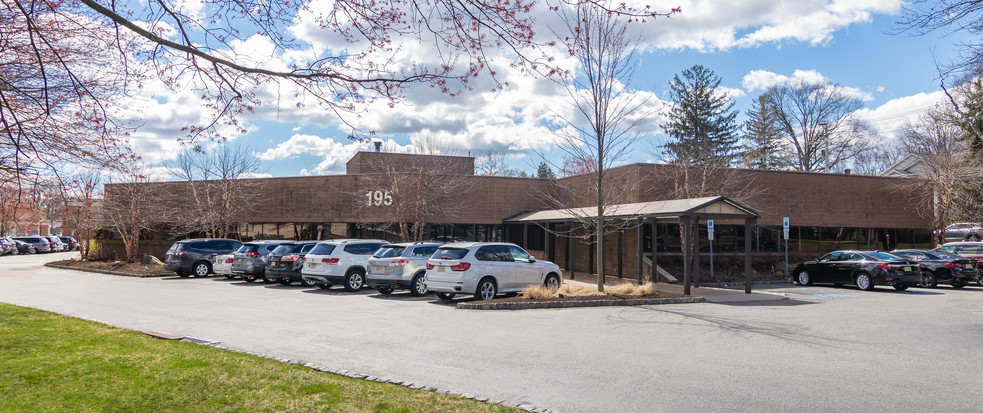 Primary Photo Of 195 Columbia Tpke, Florham Park Medical For Lease