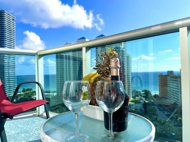 More Photos Of 19370 Collins Ave, Sunny Isles Beach Apartments For Sale