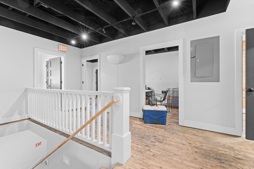 More Photos Of 24 Commerce St, Franklin Industrial For Sale