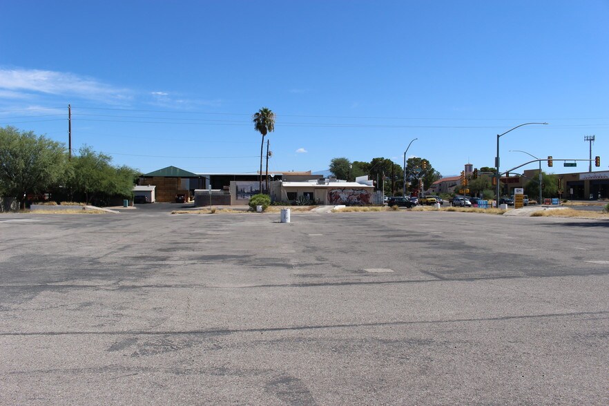 More Photos Of 3635 E Fort Lowell Rd, Tucson Land For Sale