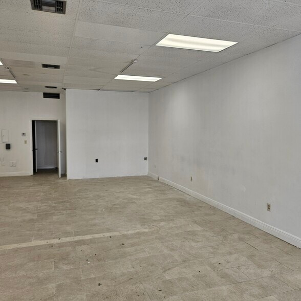 More Photos Of 3100-3150 N Federal Hwy, Lighthouse Point Unknown For Lease