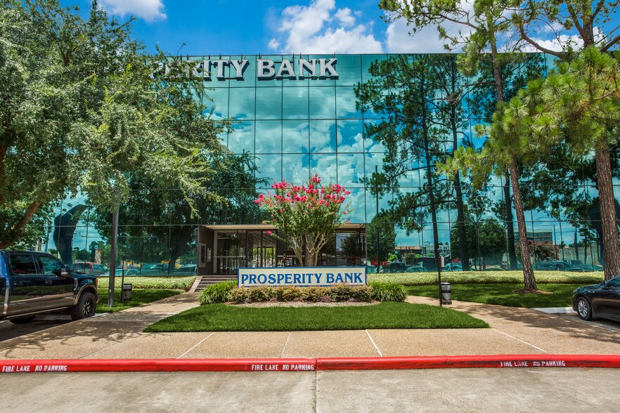 More Photos Of 3934 W FM-1960, Houston Office For Lease